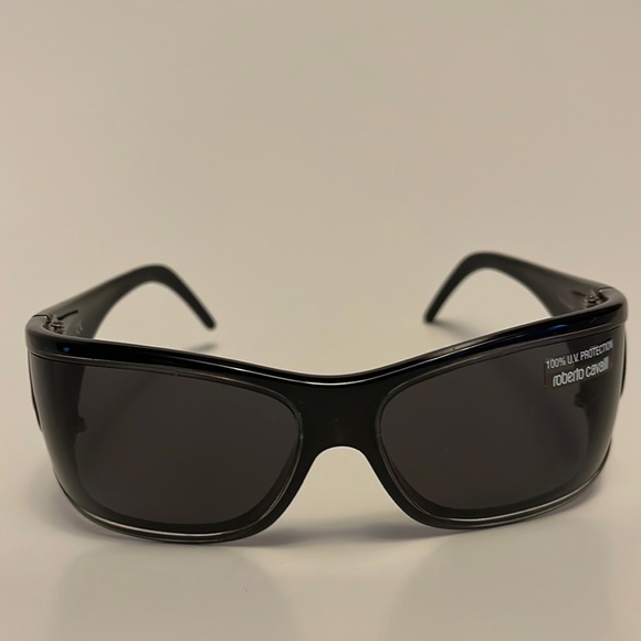 New ROBERTO CAVALLI Sunglasses with original case and RC lens wipe - Picture 2 of 8
